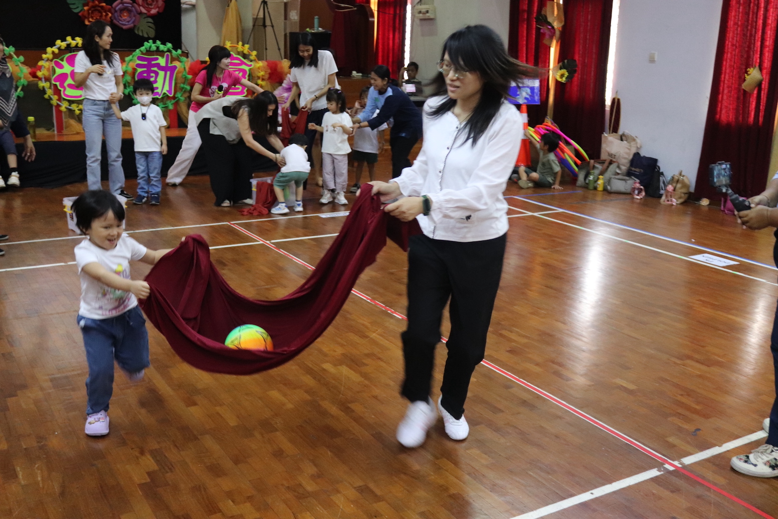 愛的運動會-海上的小船