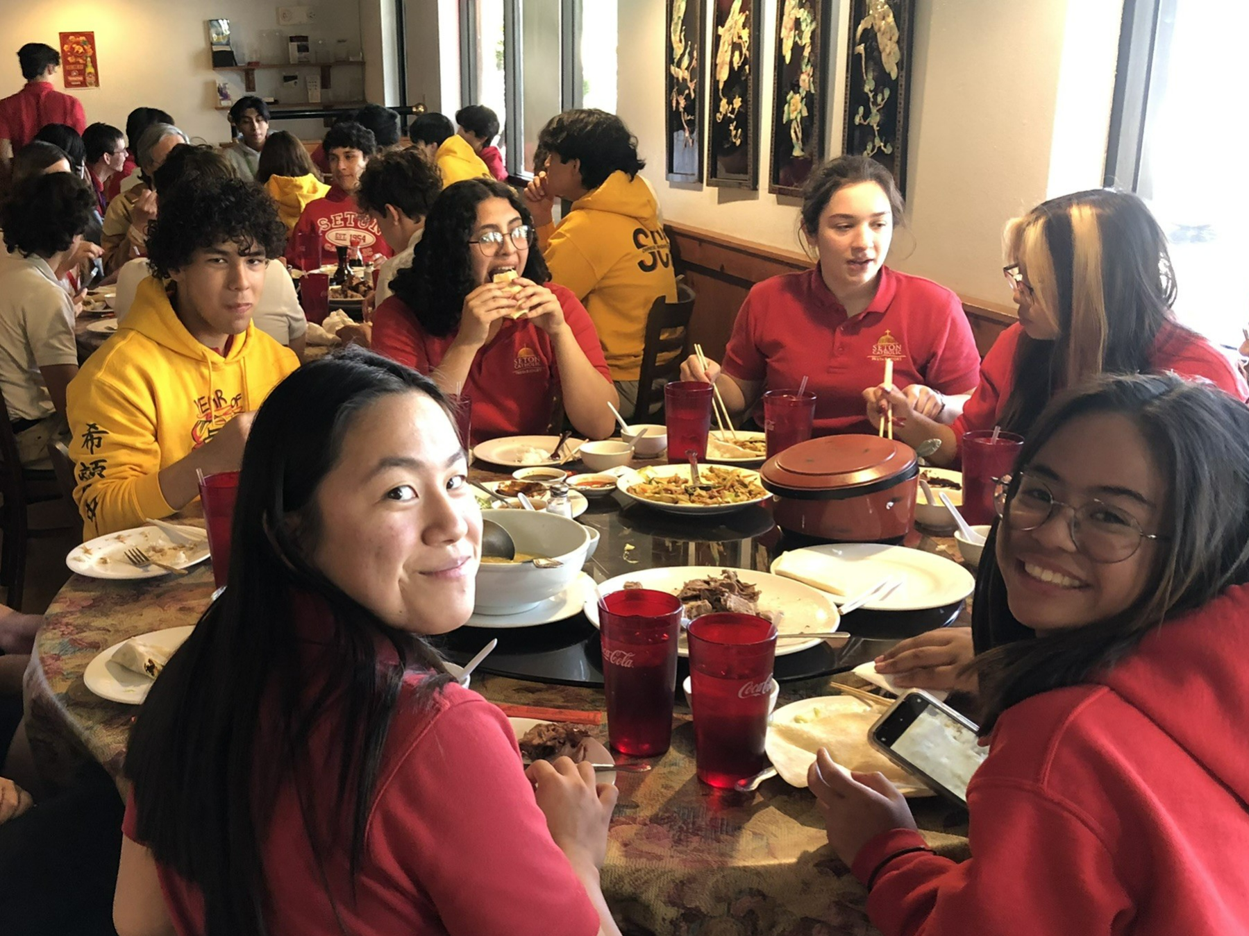 2022年亞利桑那州臺北中華文化夏令營圓滿成功的宣傳臺灣文化及美食，推廣臺灣民俗藝術，與增進臺美國際多元文化互動與交流。圖片