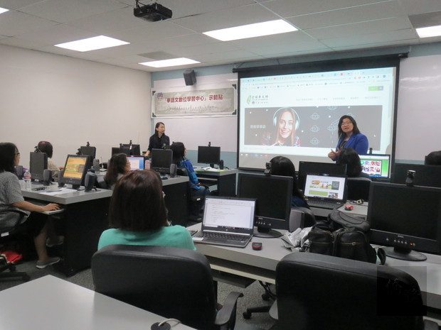 休士頓示範點數位教學培訓 推廣全球華文網圖片